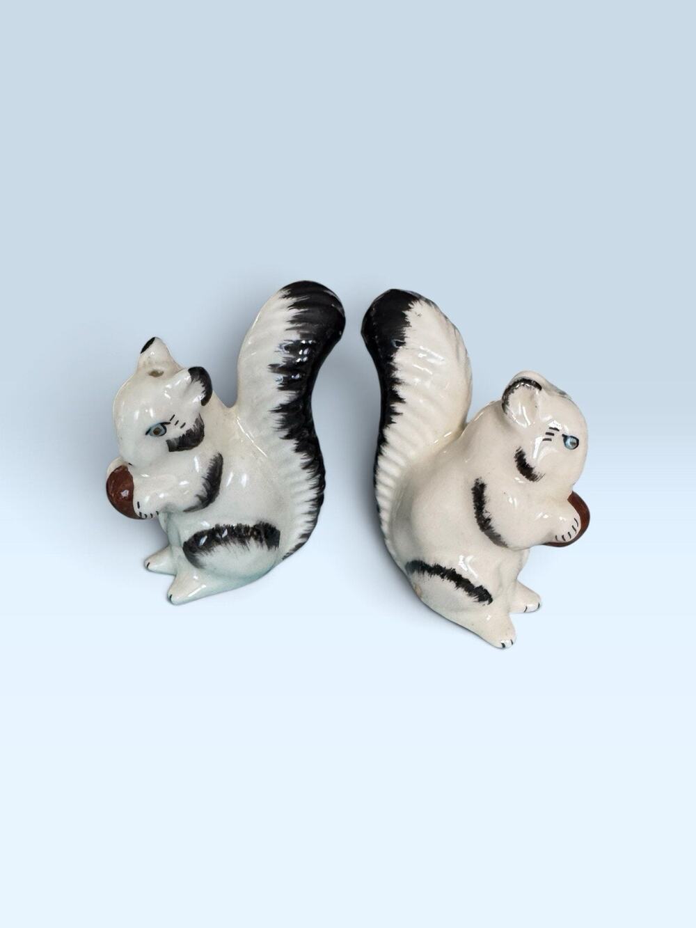 Vintage Squirrel Salt & Pepper Shakers Made In Japan Black & White Blue Eyed